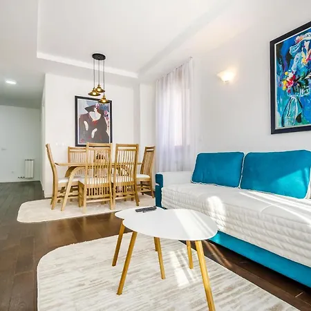 A Blok New Belgrade 2bd Apartment