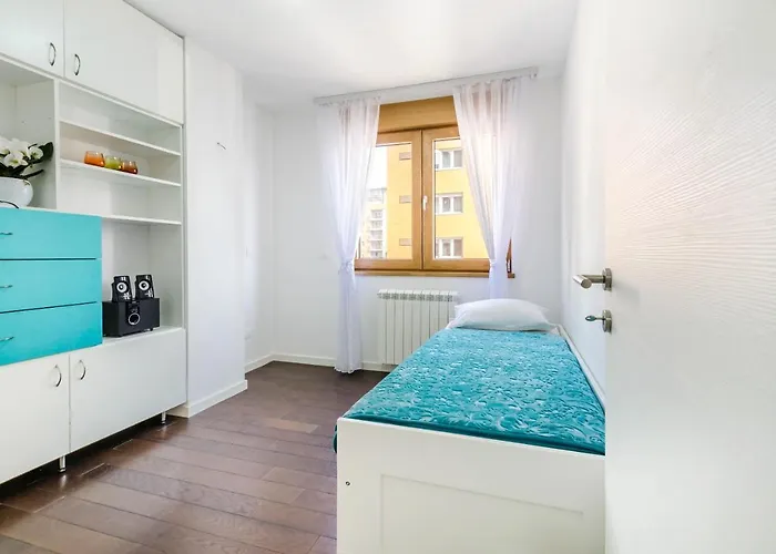 A Blok New Belgrade 2bd Apartment *